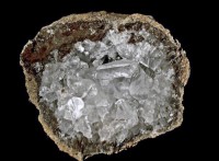/album/galerie-photos/mazeres-geodes-de-calcite-16100-mod1-jpg1/